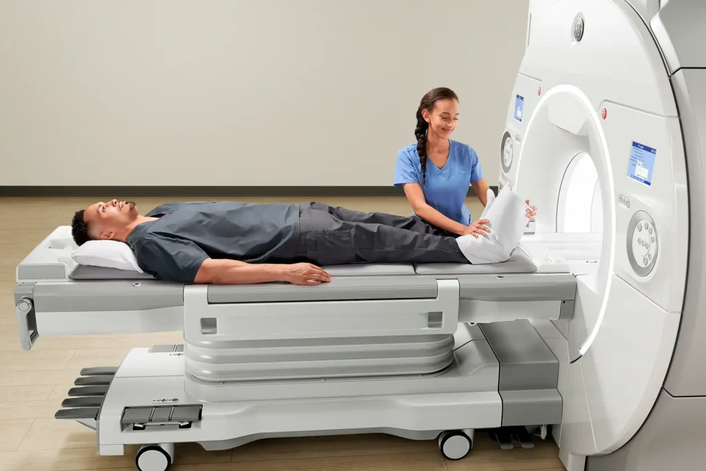 فحص المخ بالرنين المغناطيسي لتشخيص الأمراض العصبية